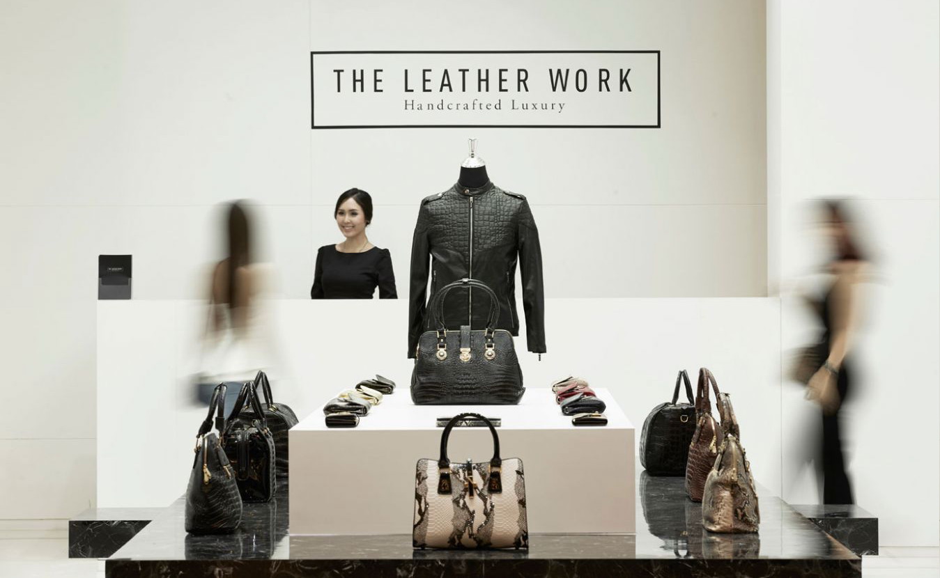 resizethe-leather-shop1